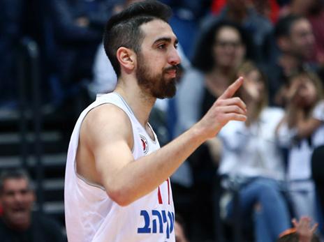 האלופה צלפה מכל כיוון (צילום: מנהלת הליגה)