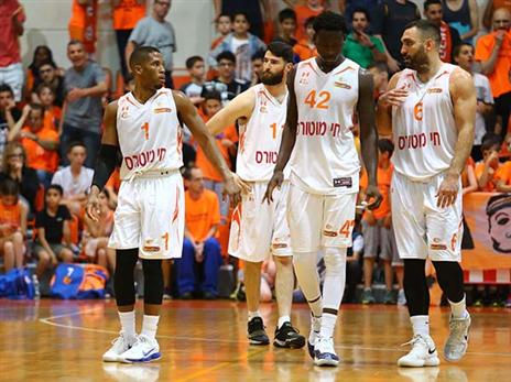 חולמת על פלייאוף. נס ציונה (מנהלת הליגה)