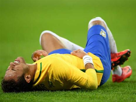 "בהתחלה חששתי לבעוט בכדור". ניימאר (Getty)