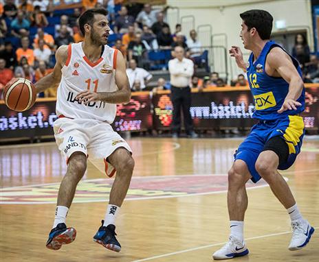 בדרך דרומה. בן שימול (מנהלת הליגה)