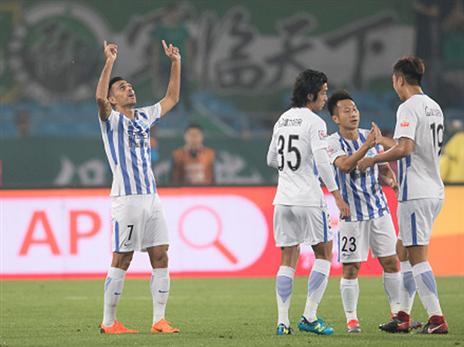 השער העשירי של זהבי לא מנע הפסד (getty)