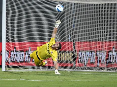 קדוש. עצירה גורלית (אלן שיבר)