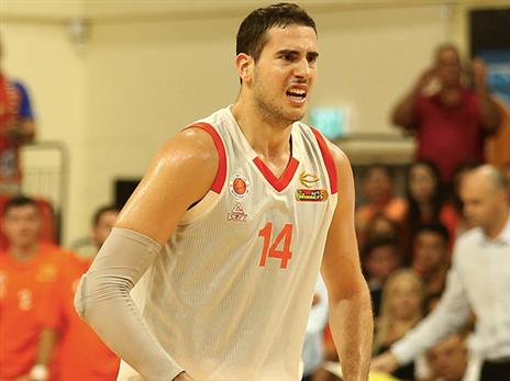 בלייזר, להט עם שלוש שלשות (אלן שיבר)