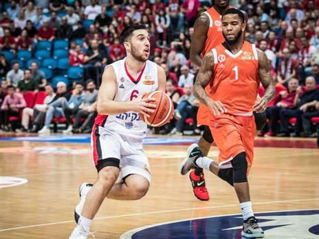 בלאט, דקות משמעותיות (עודד קרני)