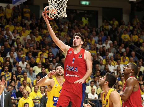 דה קולו, משחק פנומנלי (אלן שיבר)