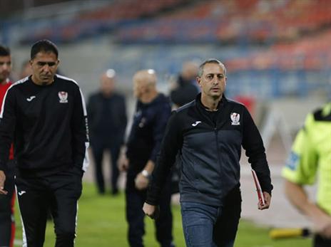 תורג'מן. העיר את השחקנים שלו