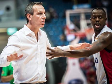 כל האמת בפרצוף (מנהלת הליגה)