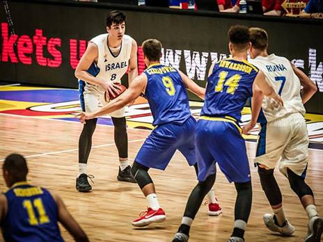 מחכה לבכורה בבוגרת. אבדיה (צילום: פיב"א)