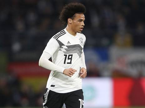 לב כבר לא היה יכול להתעלם מסאנה, אבל הוא יזדקק לחברה (GETTY)