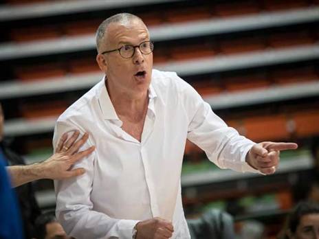 גלעד כץ, העונה תסתיים בהפסד? (עודד קרני, באדיבות מנהלת ליגת העל לנשים)