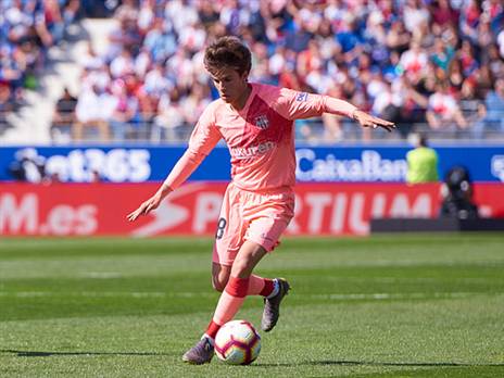פוץ'. אם זה תלוי בו, הוא לא הולך לשם מקום (Carlos Sanchez Martinez/Icon Sportswire via Getty Images)