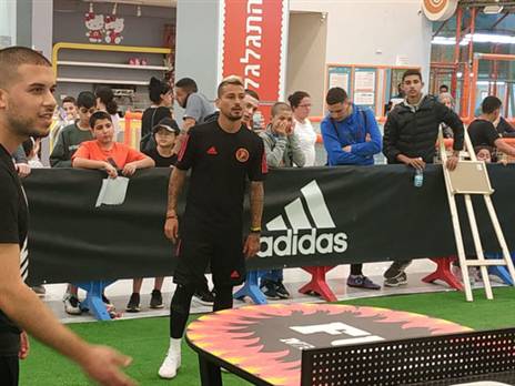 בוזגלו בהשקת האירוע, הבוקר