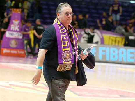 אייזיק. תאונה או החמרה? (אלן שיבר)