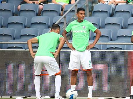 דוס סנטוס חוזר להרכב (יוסי שקל)