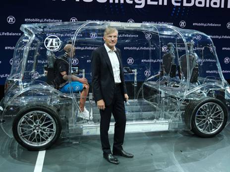 תערוכות הרכב בעתיד תהיינה עסוקות בפתרונות טכנולוגיים לתחבורה פרטית או שיתופית