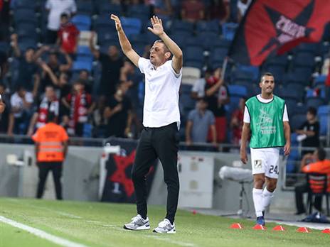 גוטמן. הוריד את שחקניו לקרקע (מאור אלקסלסי)