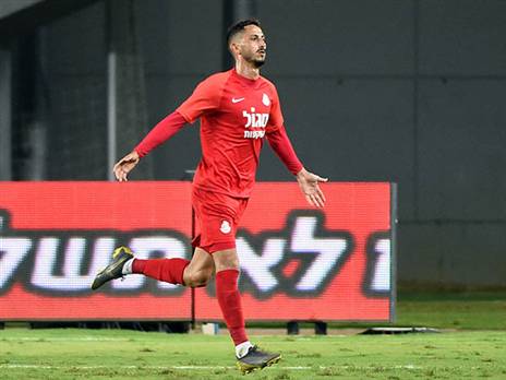 "הוא שחקן שצריך ללטף ולחבק". יחזקאל (ברני ארדוב)