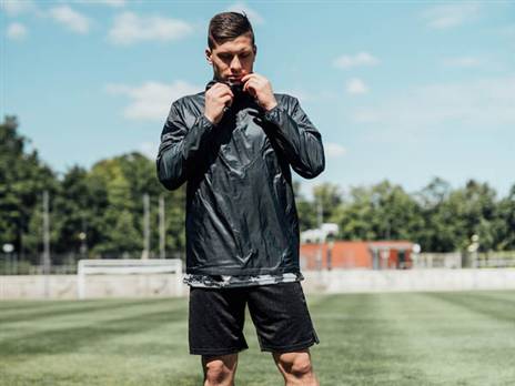 גם יוביץ' מציג את הקולקציה החדשה (יח"צ)