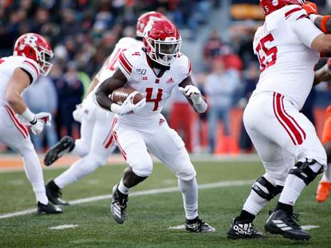 כך נראית קבוצת הפוטבול של ראטגרס היום (Getty)
