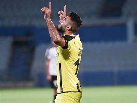 שמח על החזרה הביתה, ועל קבלת מספר 11 על הגב (דני מרון)