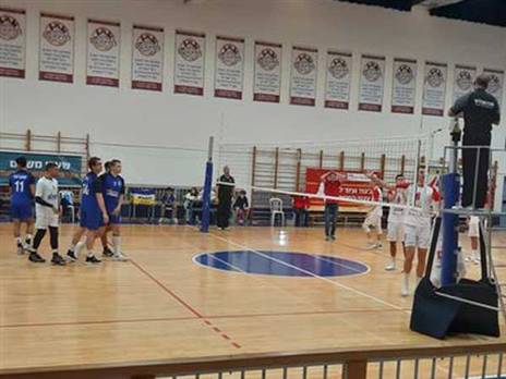 מטה אשר עם עוד ניצחון (צילום: באדיבות המועדון)