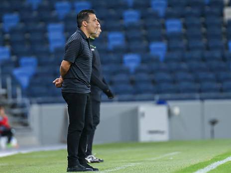 אופיר חיים. מרוצה מהלב והנשמה של שחקניו (מאור אלקסלסי)