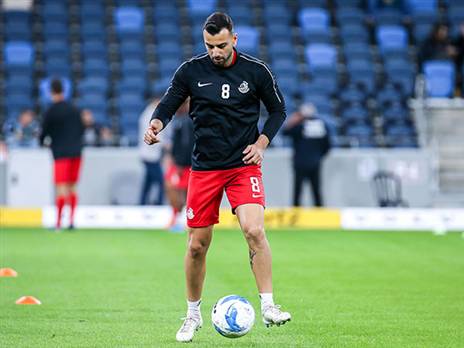 בכר הזהיר את חניכיו, ויקבל שמירה הדוקה. אזולאי (צילום: מאור אלקסלסי)