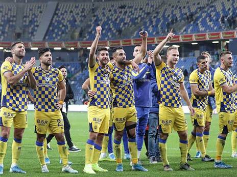 הצהובים חוגגים, איביץ' יצליח ליצור המשכיות? (דני מרון)