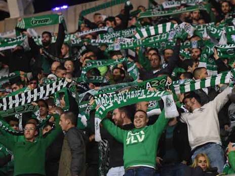 מסתובבים עם חור בלב (ברני ארדוב)