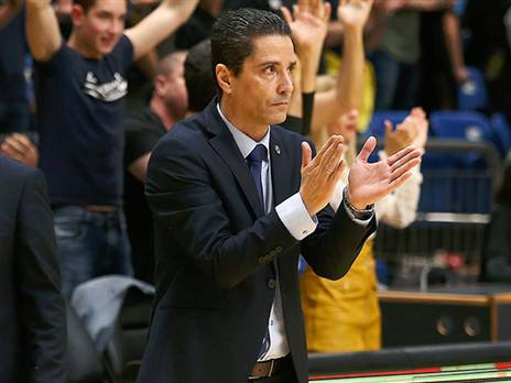 הקורבן הבא בהיכל, ריאל? ספרופולוס (אלן שיבר)