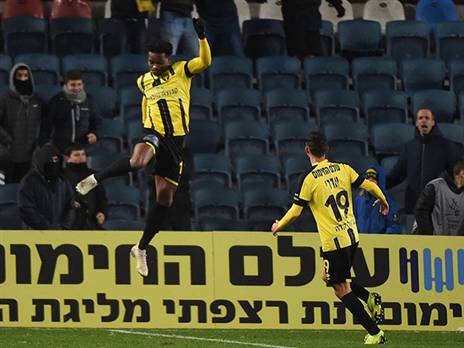 בלט בהיעדרם של הפצועים, גארסיה (ברני ארדוב)