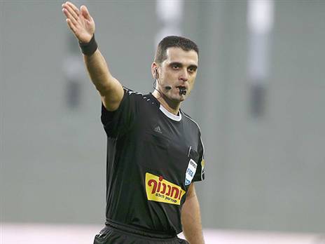 ישפוט במשחק המרכזי. פפיר (צילום: אלן שיבר)