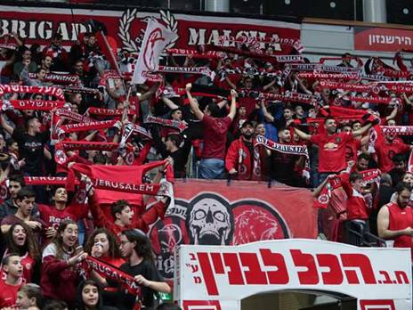 פתחו במחאה (צילום: דני מרון)