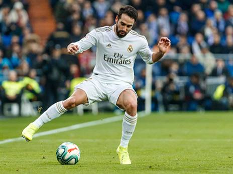 קרבחאל. מצוקה לזידאן בעמדת המגן הימני (Getty)