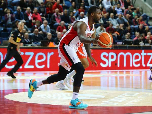 המילטון בלט, אבל זה לא עזר להפועל (מנהלת הליגה)