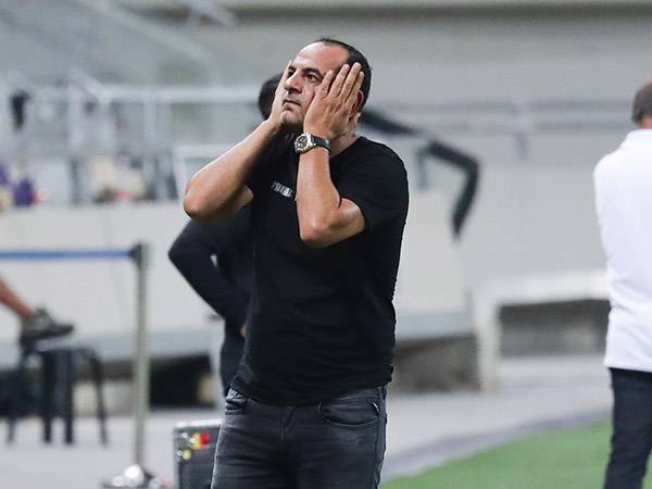 רפואה. לא הצליח להרים את השחקנים (דני מרון)