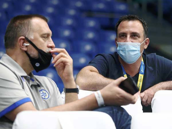 רקנאטי ו-ווייצ'יץ'. מחפשים פתרונות (אלן שיבר)