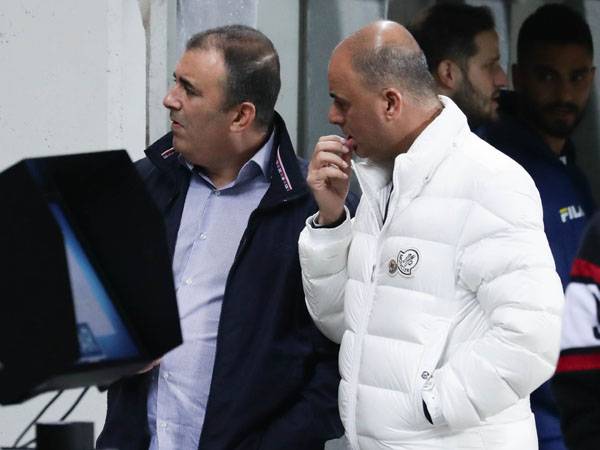 הניסנובים. "הציעו חוזה לחמש שנים" (אלן שיבר)