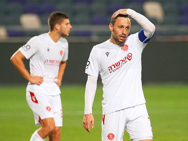 שלושה שערים בכל העונה (אלן שיבר)