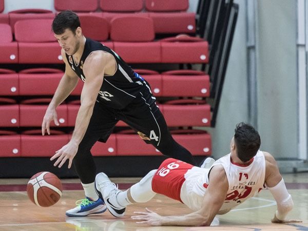 קרמר. לא הופיע (עודד קרני, איגוד הכדורסל)