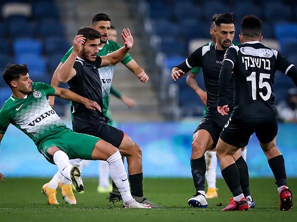 בהגנה ובהתקפה - מנחןם בפעולה (מאור אלקסלסי)