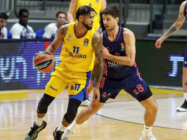 אנשי מכבי יעברו בדיקה נוספת. דורסי (אלן שיבר)