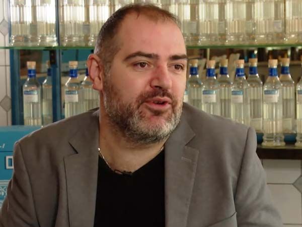 "אני לא מאמן שיושב בחיבוק ידיים"