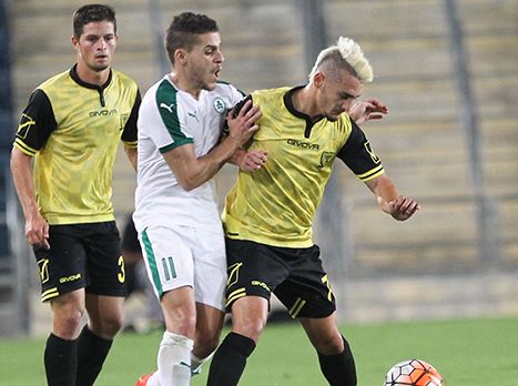 אגייב מול אצילי. שניהם כבשו (דני מרון)