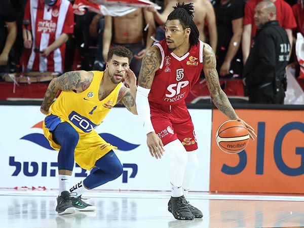 אקון פרסל. נכשל בהפועל ת"א, אבל מצליח בטופאש (אלן שיבר)