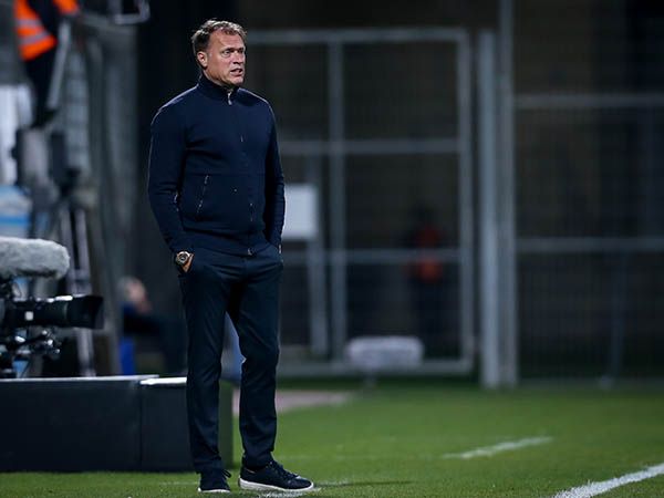 ואן לוון לא מסתכל על הטבלה (מאור אלקסלסי)