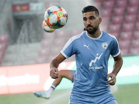 "כבר לא נעלב". דאבור (אלן שיבר)