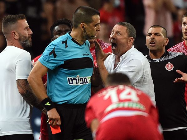 תירוש תקפה. "קלינגר צריך להיות מורחק לשנה" (ברני ארדוב)