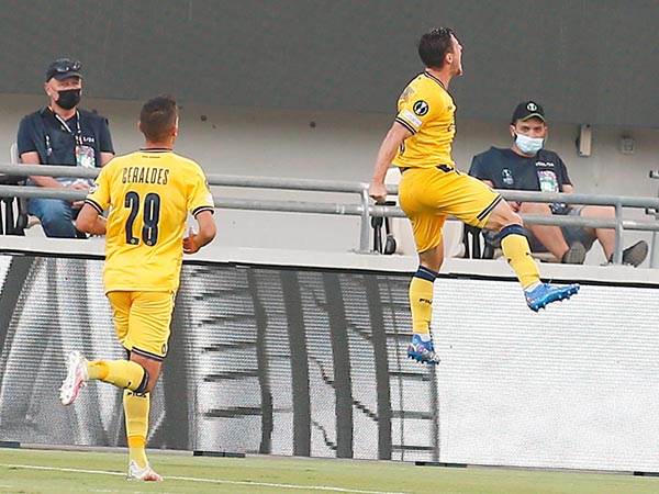 קניקובסקי. חגג שער בכורה (אלן שיבר)