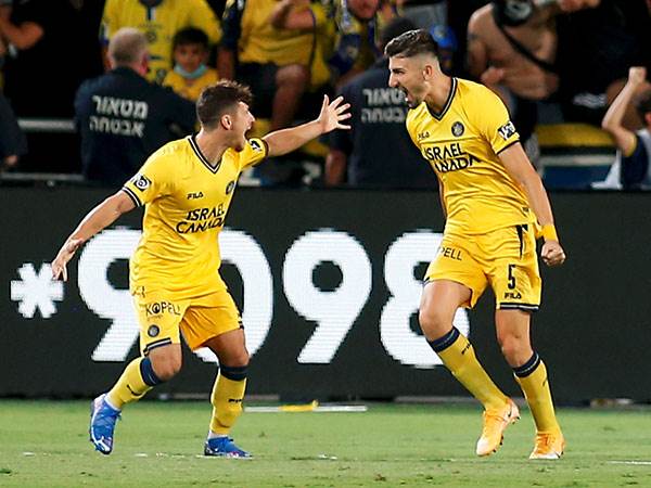 הצהובים חוגגים. המספרים מול הירוקים פשוט יוצאי דופן (אלן שיבר)